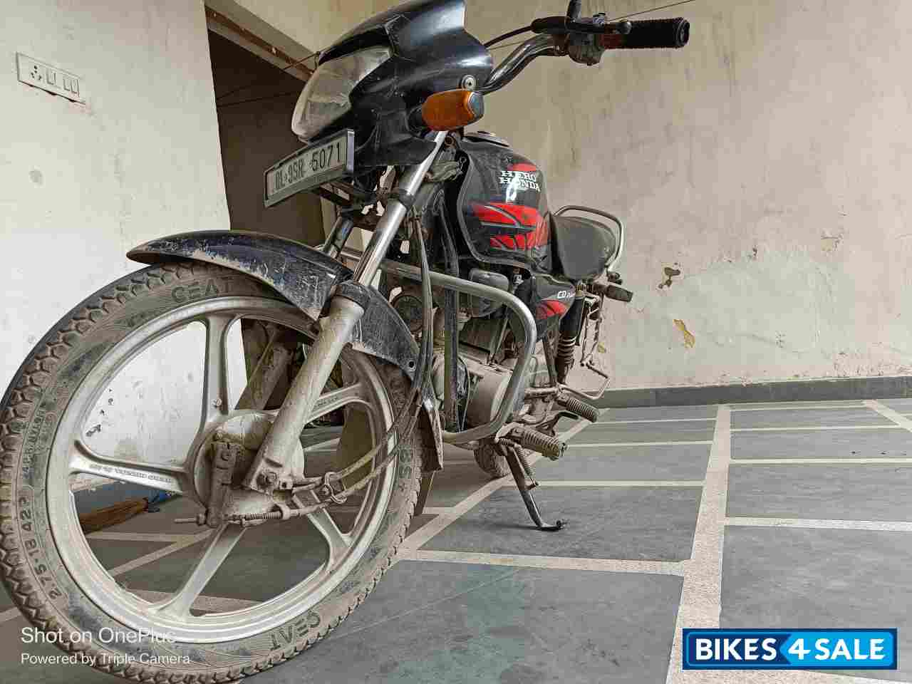 Hero CD Deluxe Hero CD Deluxe