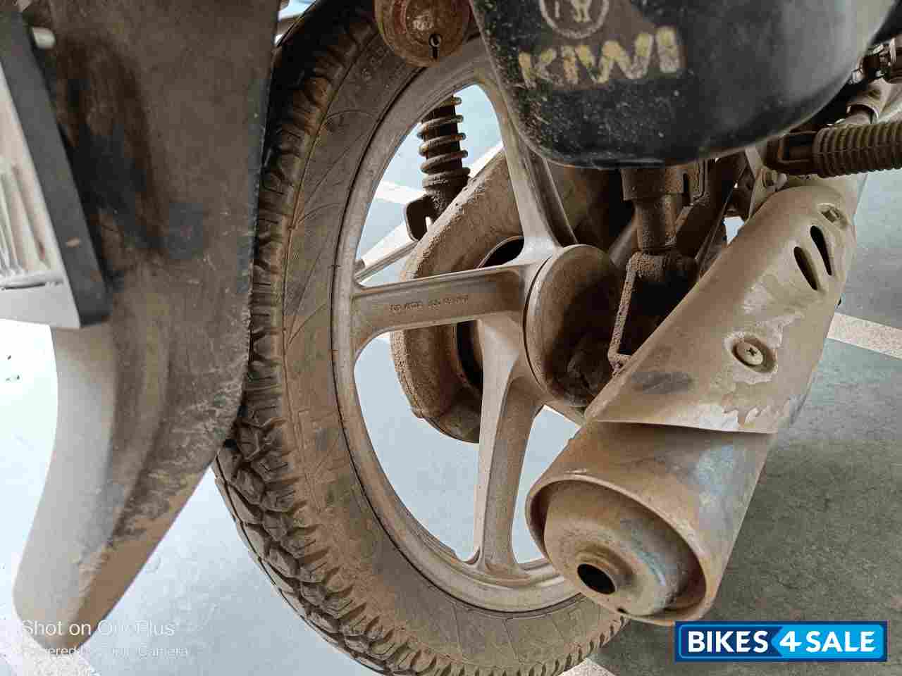 Hero CD Deluxe Hero CD Deluxe