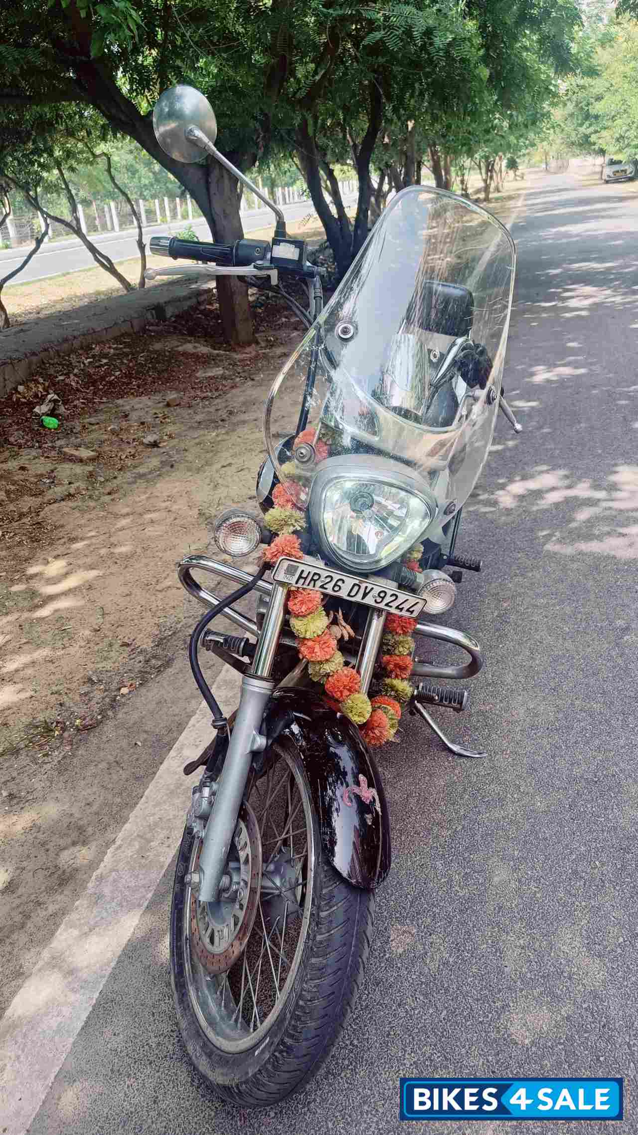 Bajaj Avenger Cruise 220