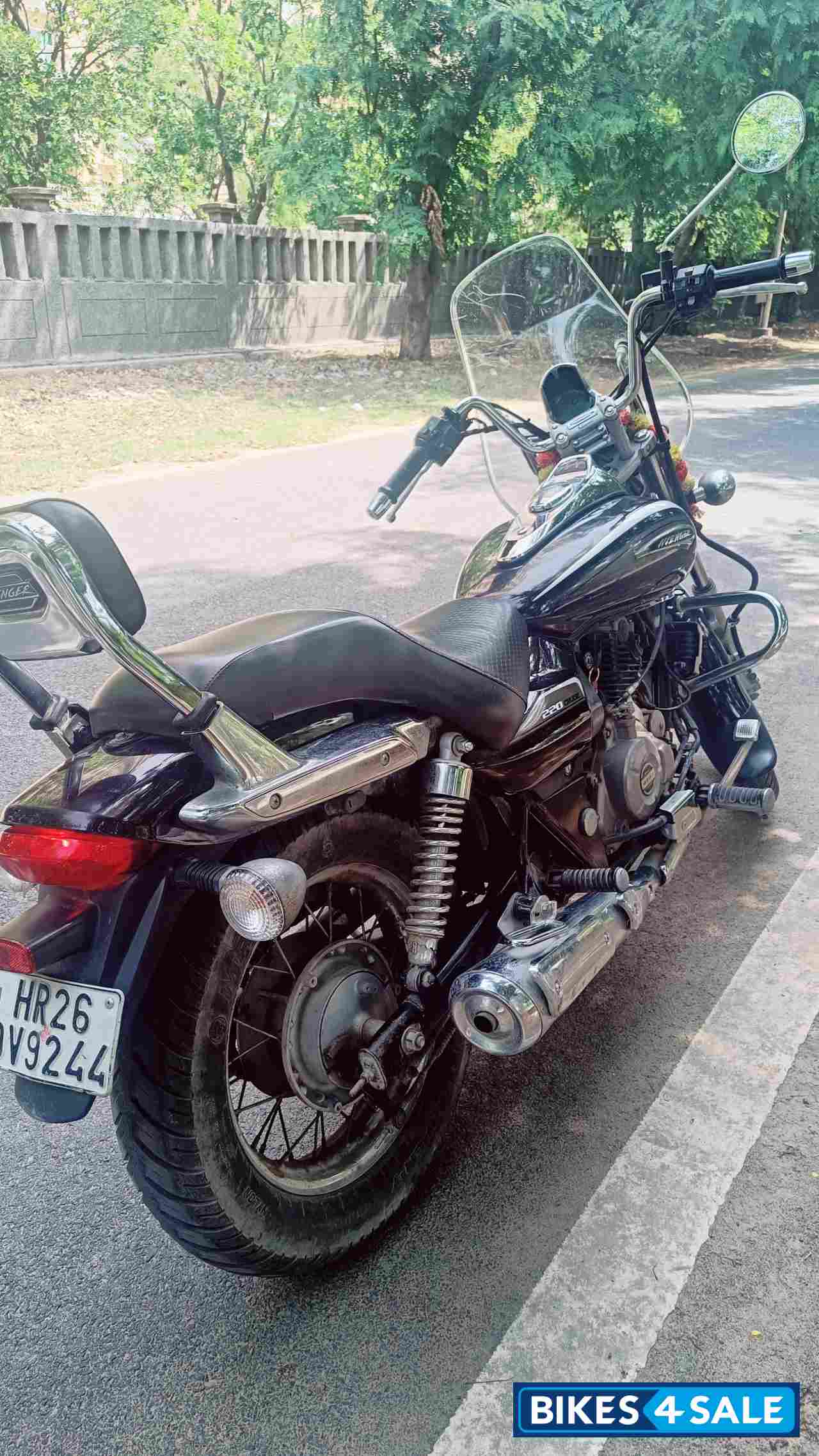 Bajaj Avenger Cruise 220