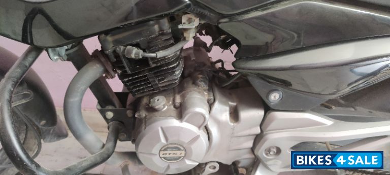 Black Bajaj Pulsar 135LS