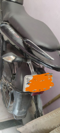 Black Bajaj Pulsar 135LS