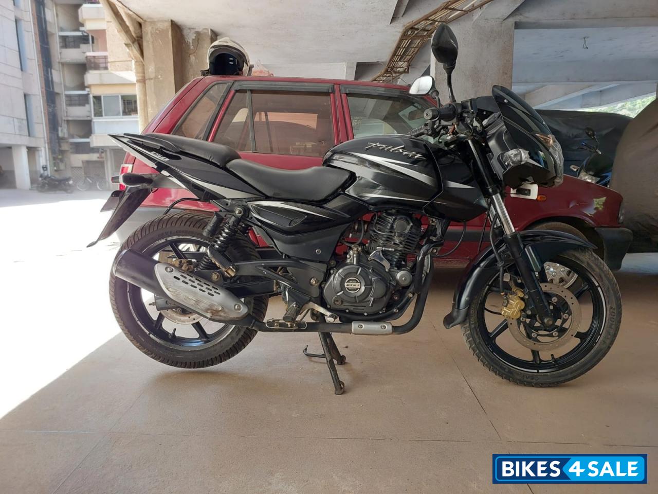 Bajaj Pulsar P150 Twin Disc Split Seat