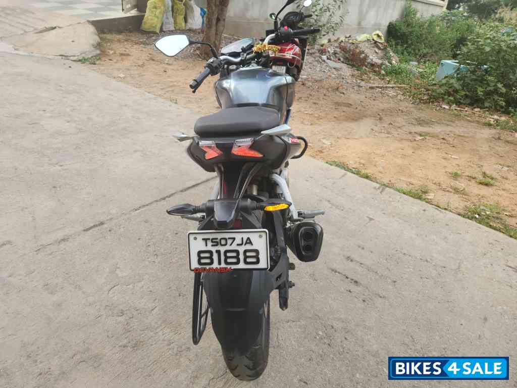 Black Bajaj Pulsar N250