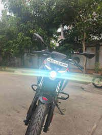 Black Bajaj Pulsar N250
