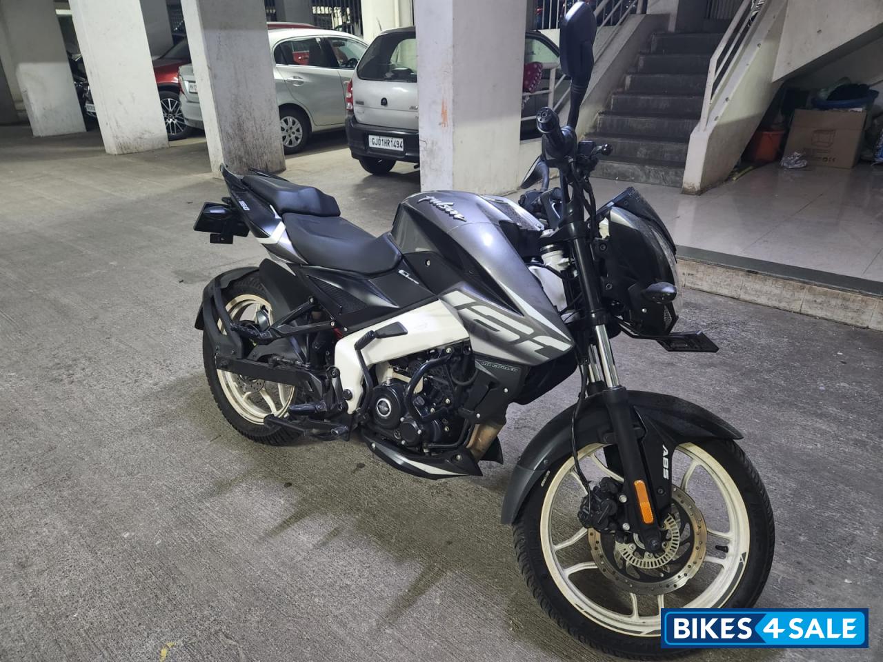 Bajaj Pulsar NS 160 BS6