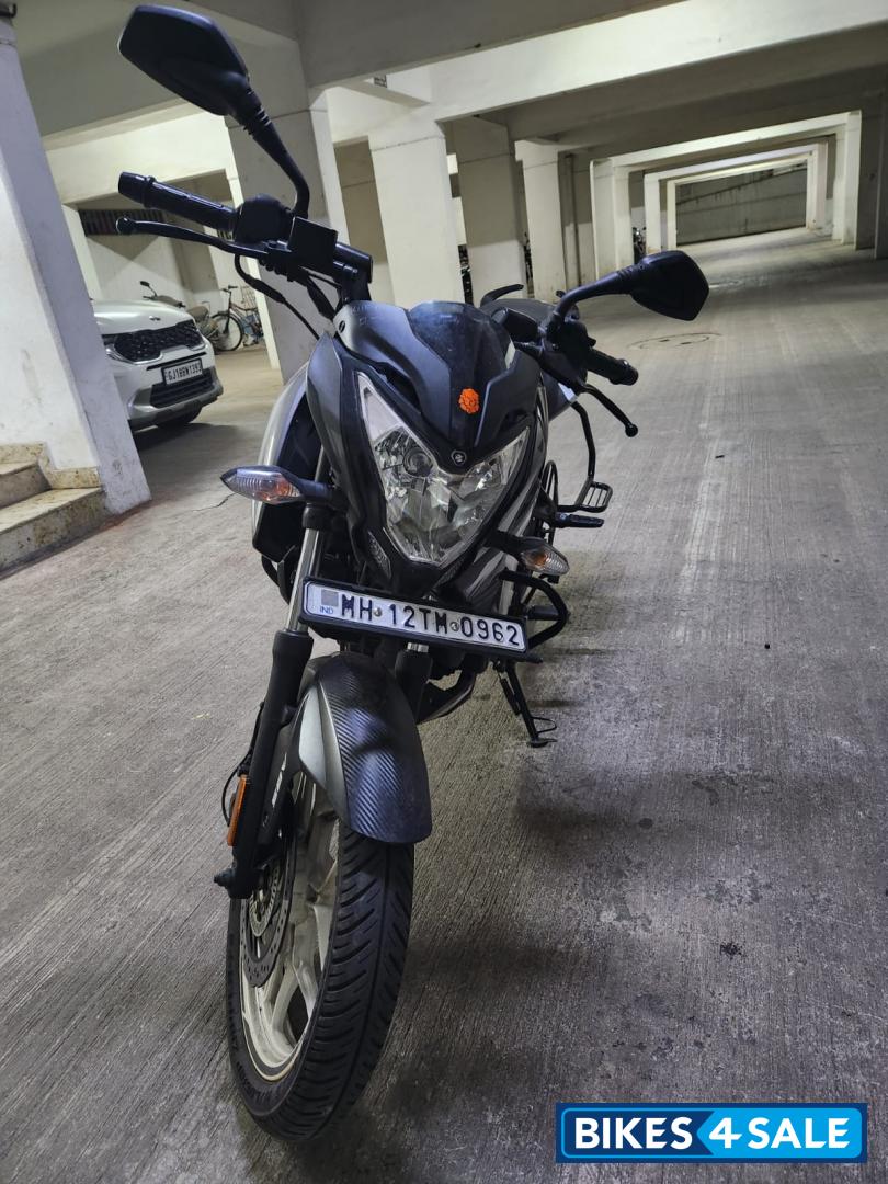 Bajaj Pulsar NS 160 BS6