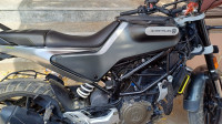 Husqvarna Svartpilen 250