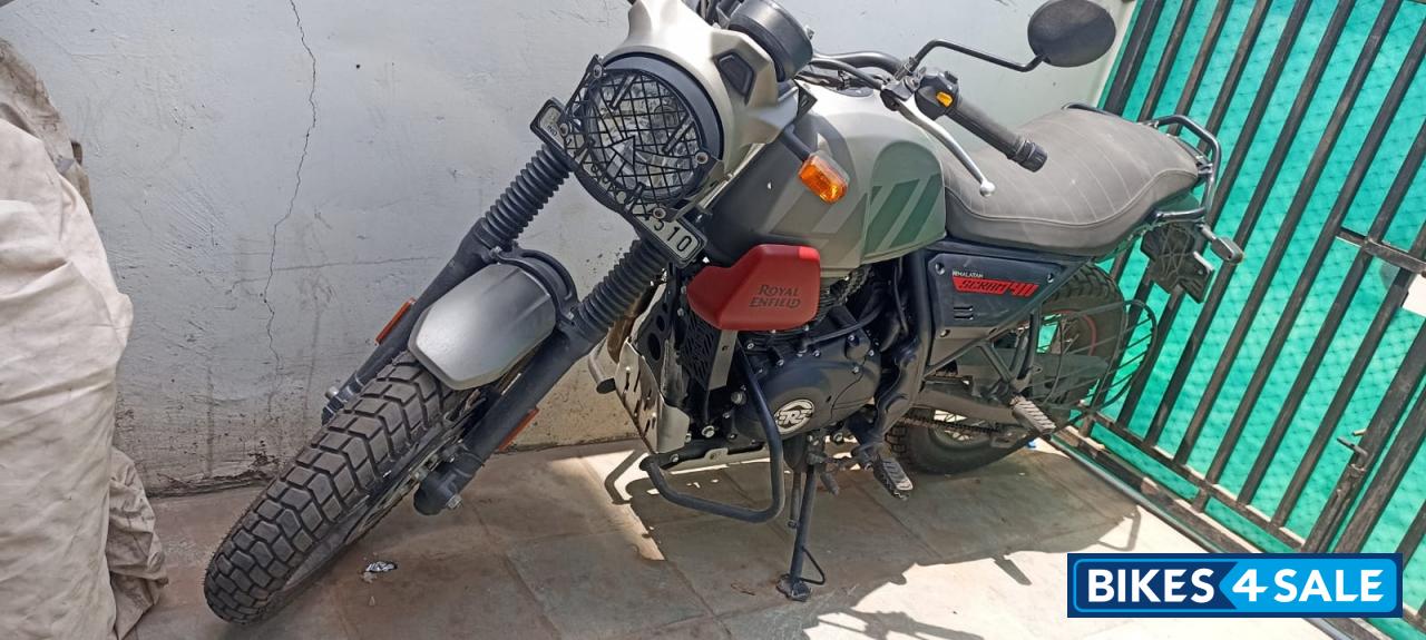 Royal Enfield Scram 411