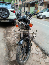 White Royal Enfield Thunderbird X 350