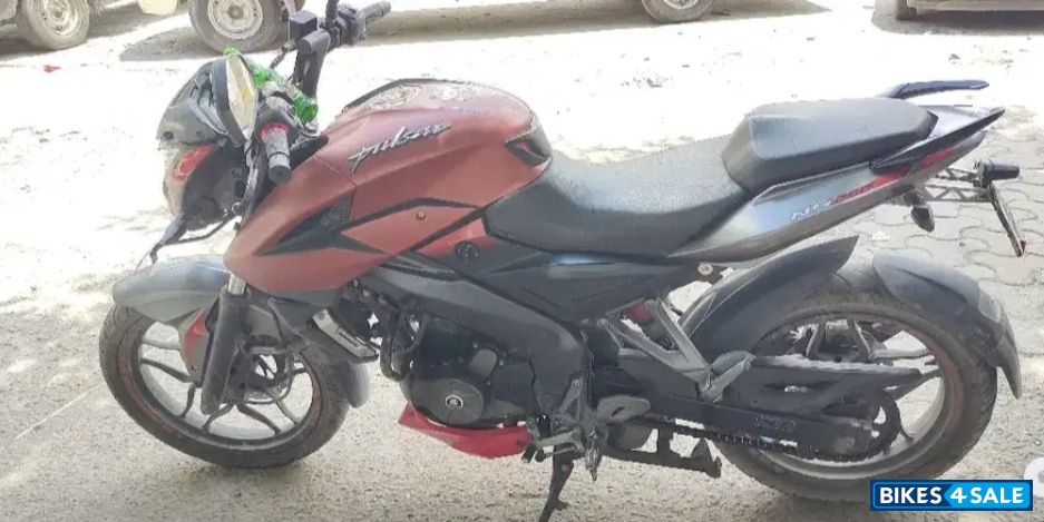 Bajaj Pulsar 200 NS