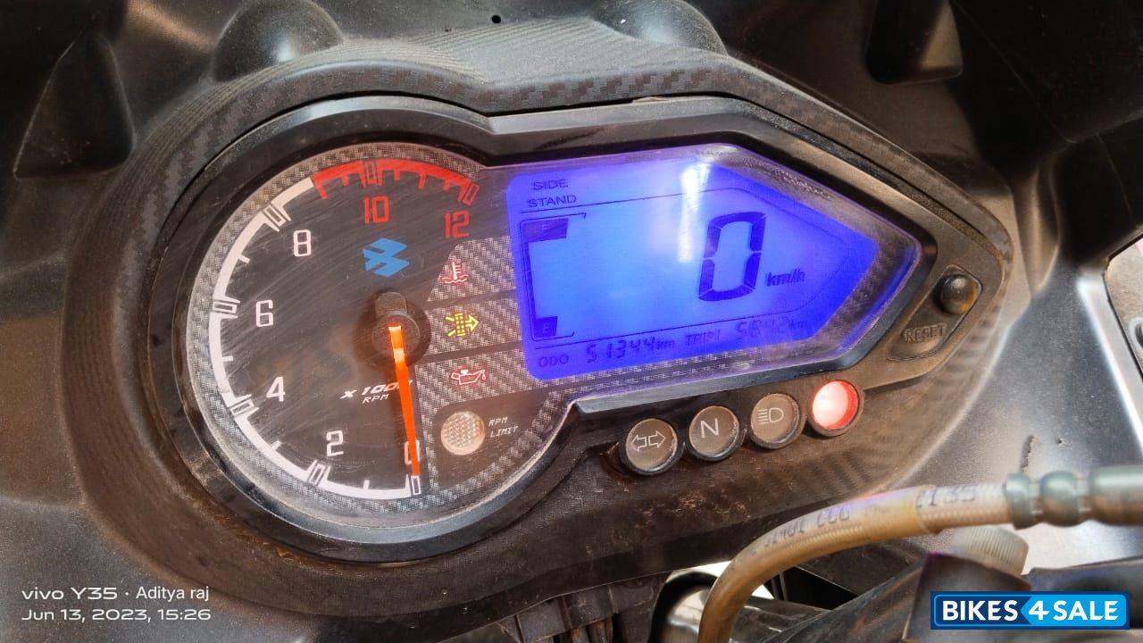 Bajaj Pulsar 220 DTSi