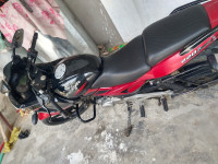 Bajaj Pulsar 220F