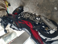 Bajaj Pulsar 220F