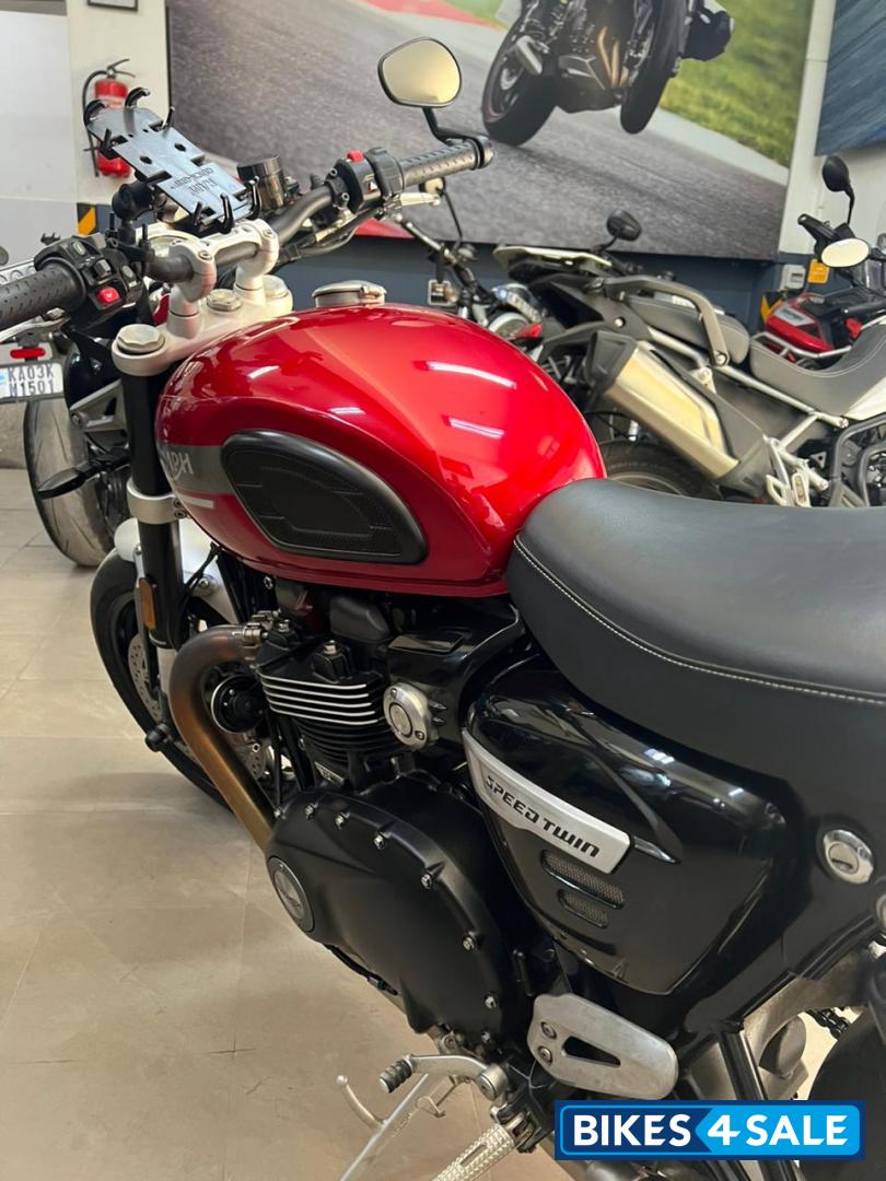 Triumph 2021 Speed Twin Triumph 2021 Speed Twin