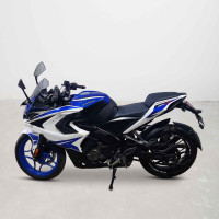 Bajaj Pulsar RS 200