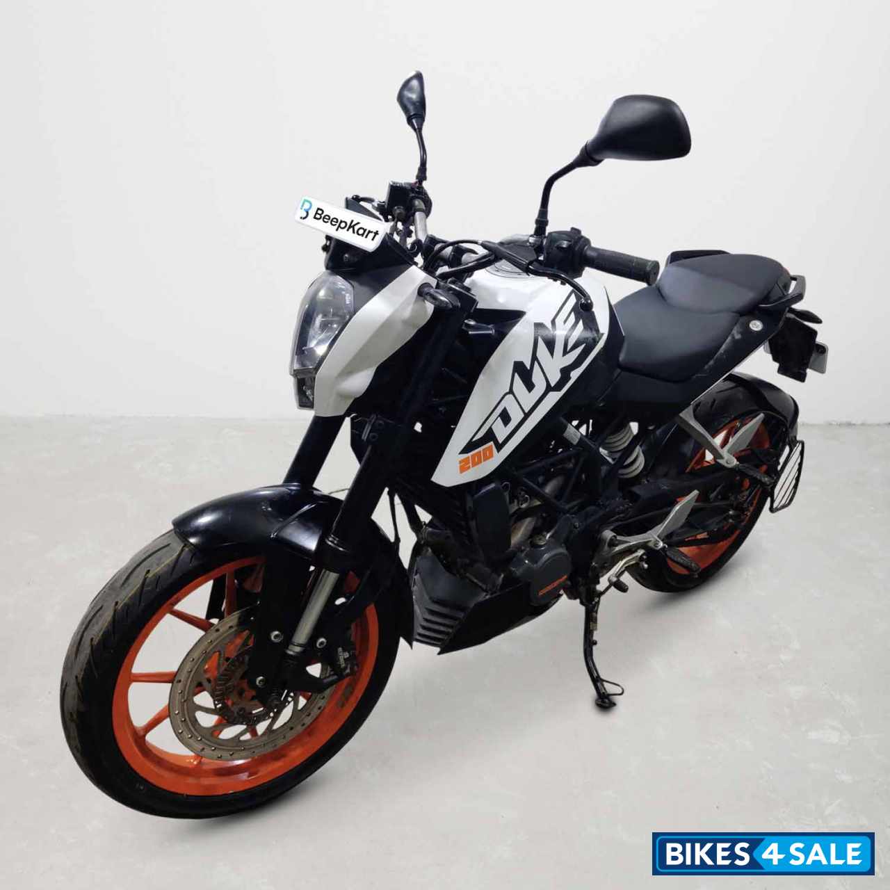 Bajaj Avenger Street 150