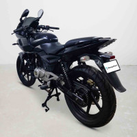 Bajaj Pulsar 220F