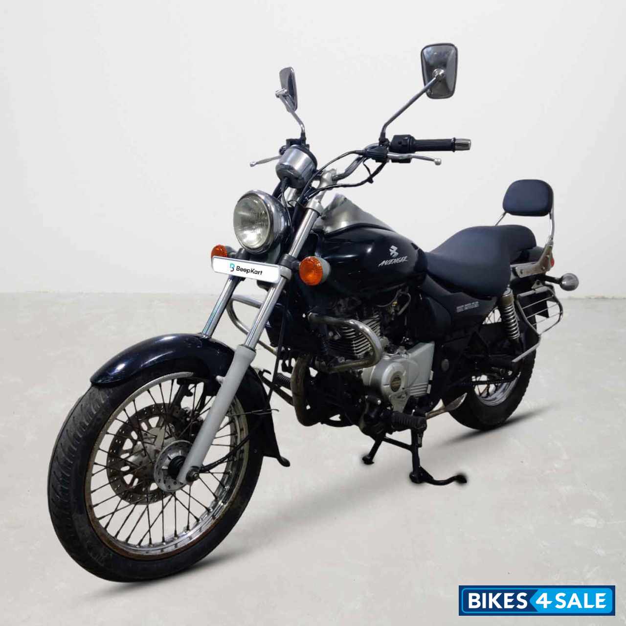 Bajaj Avenger 180 DTS-i