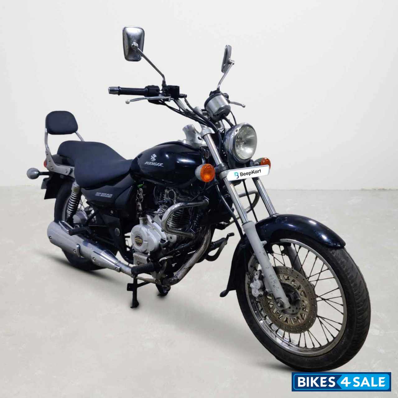 Bajaj Avenger 180 DTS-i