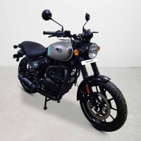 Royal Enfield Hunter 350 Metro