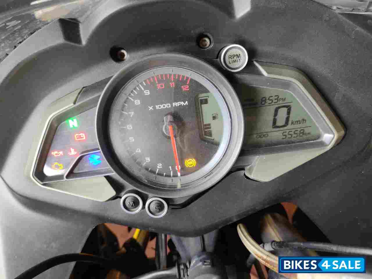 Yellow Bajaj Pulsar RS 200 ABS