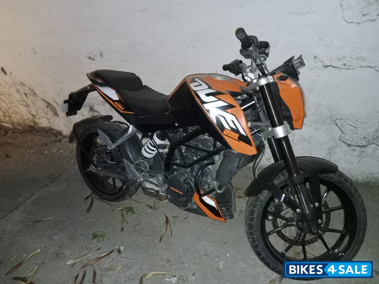 KTM Duke 200