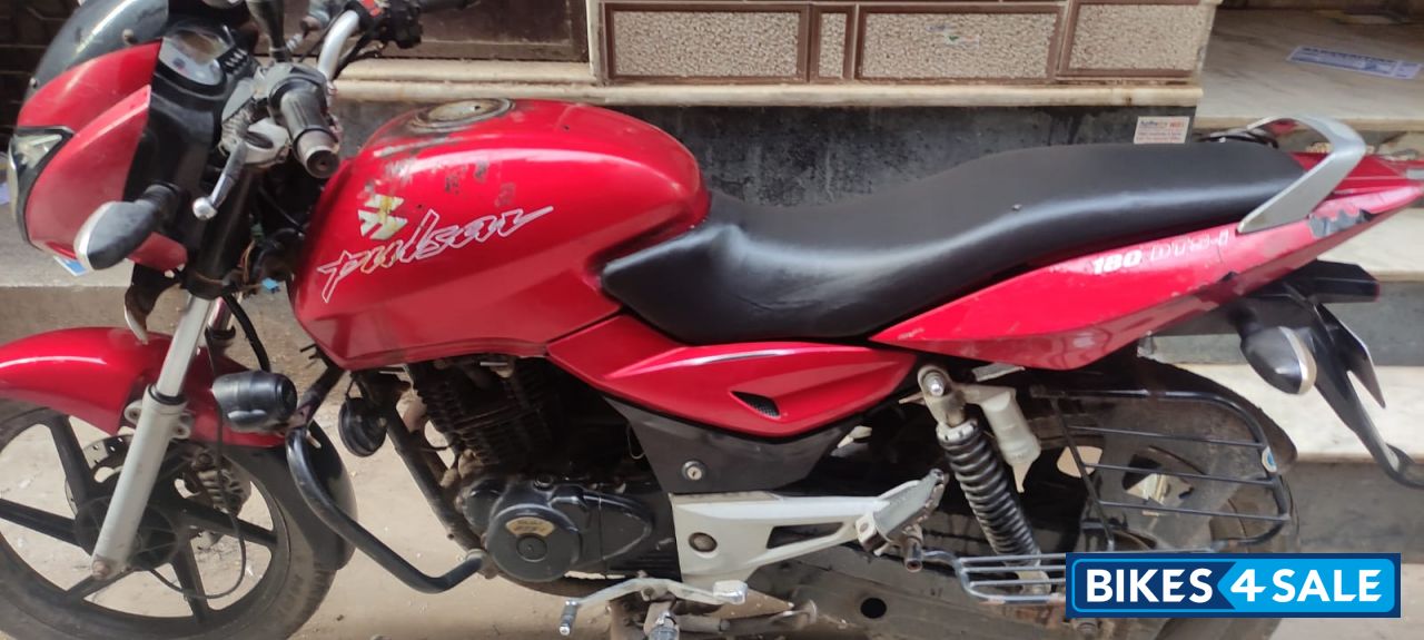 Wine Red Bajaj Pulsar 180 DTSi