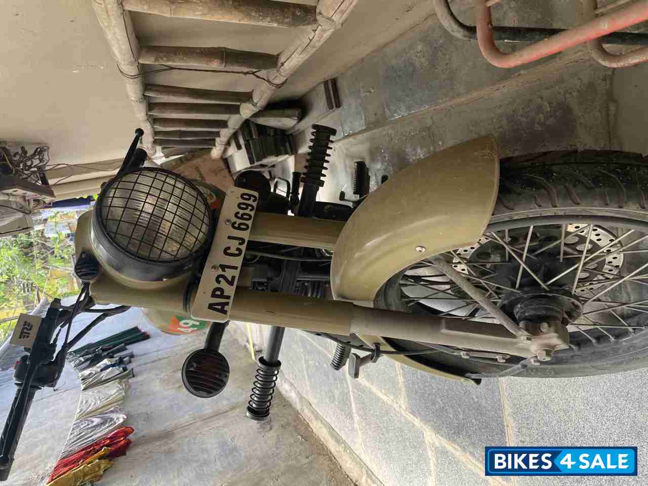 Dessert Strom Royal Enfield Classic 350