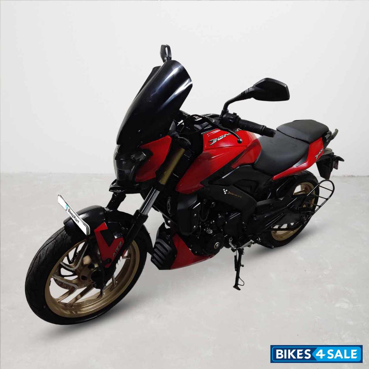 Bajaj Dominar 400