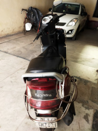 Mahindra Gusto