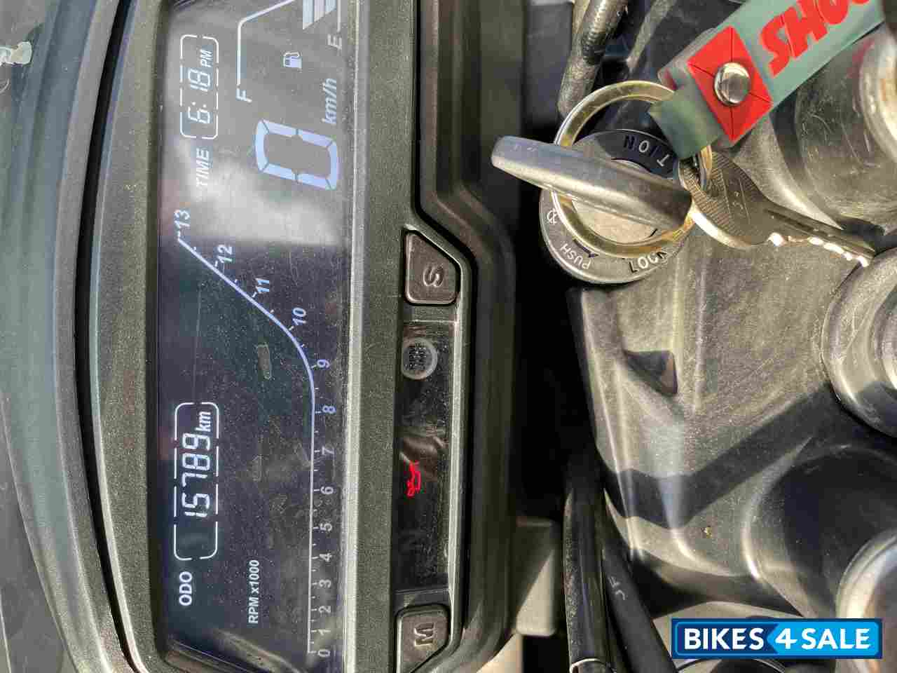 Rock Matte Black Bajaj Dominar 400 ABS Rock Matte Black Bajaj Dominar 400 ABS