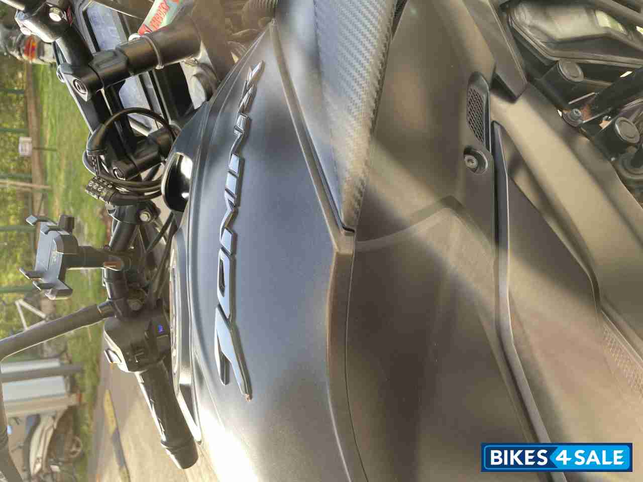 Rock Matte Black Bajaj Dominar 400 ABS Rock Matte Black Bajaj Dominar 400 ABS