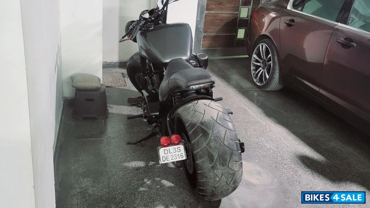 Royal Enfield Classic 350 Royal Enfield Classic 350