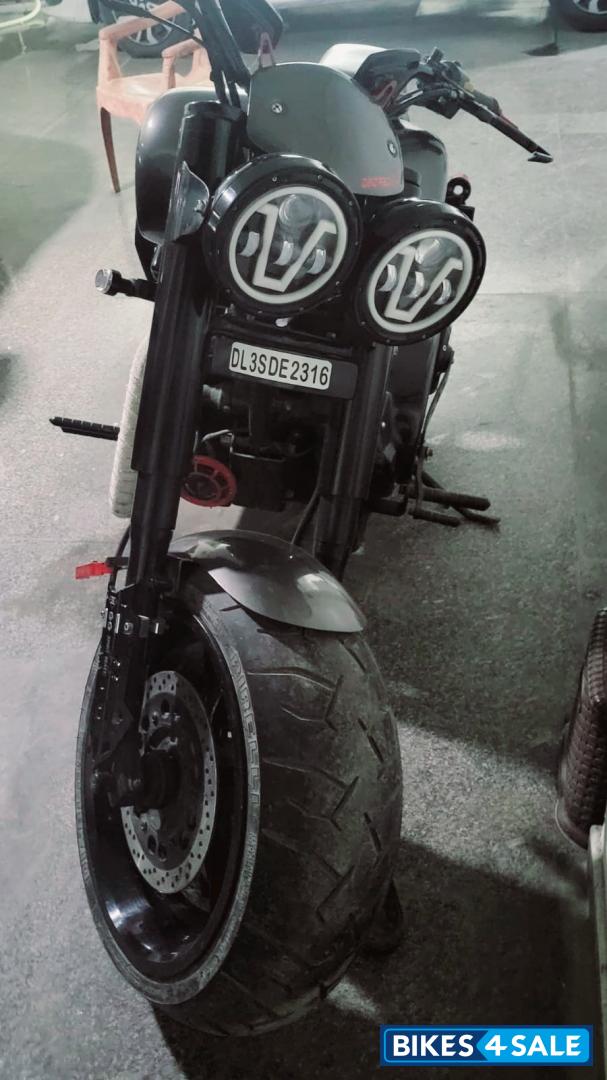 Royal Enfield Classic 350 Royal Enfield Classic 350