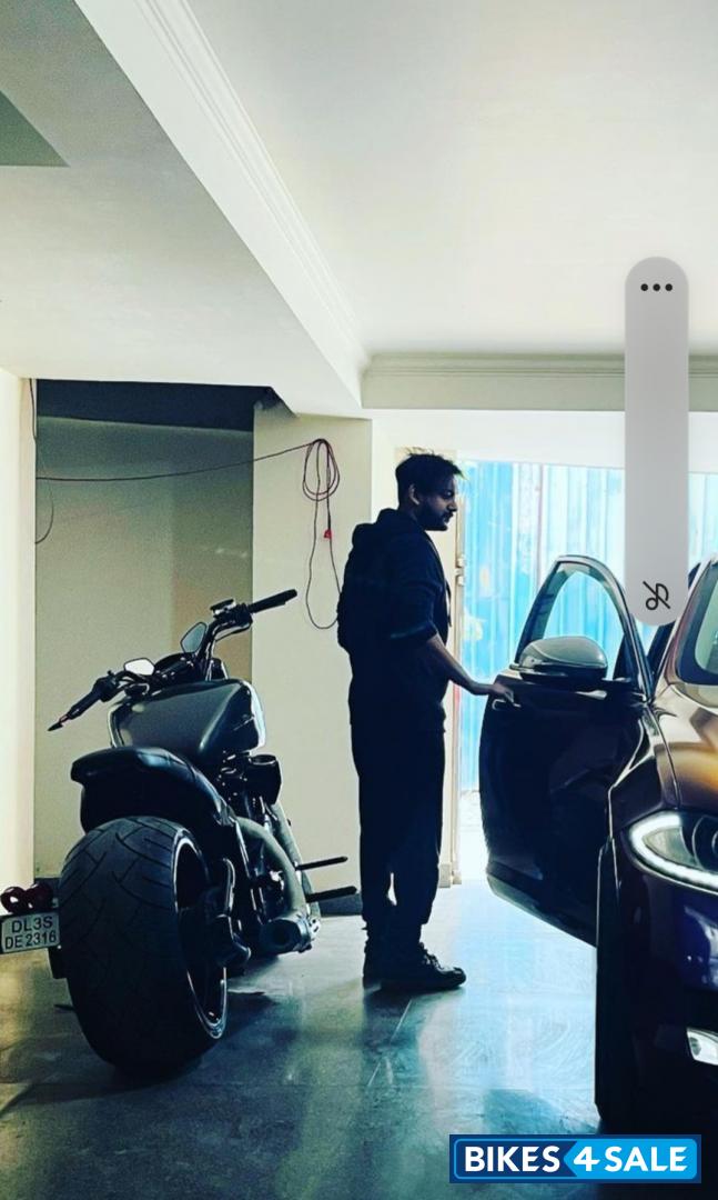 Royal Enfield Classic 350 Royal Enfield Classic 350