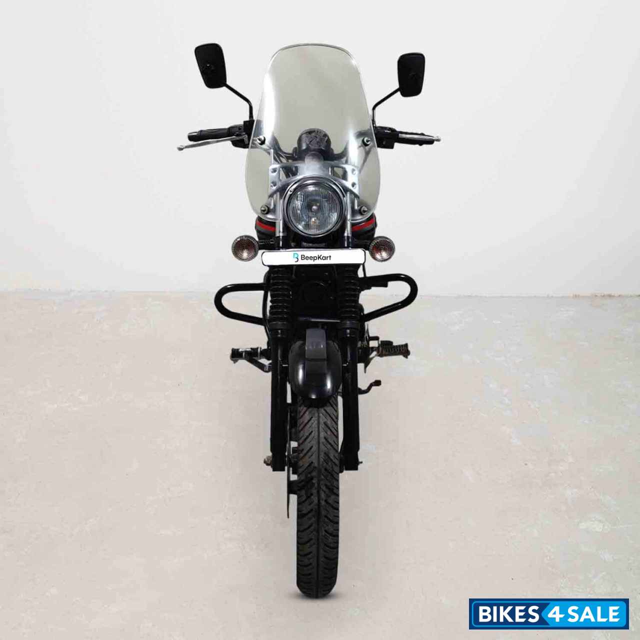 Bajaj Avenger Street 220