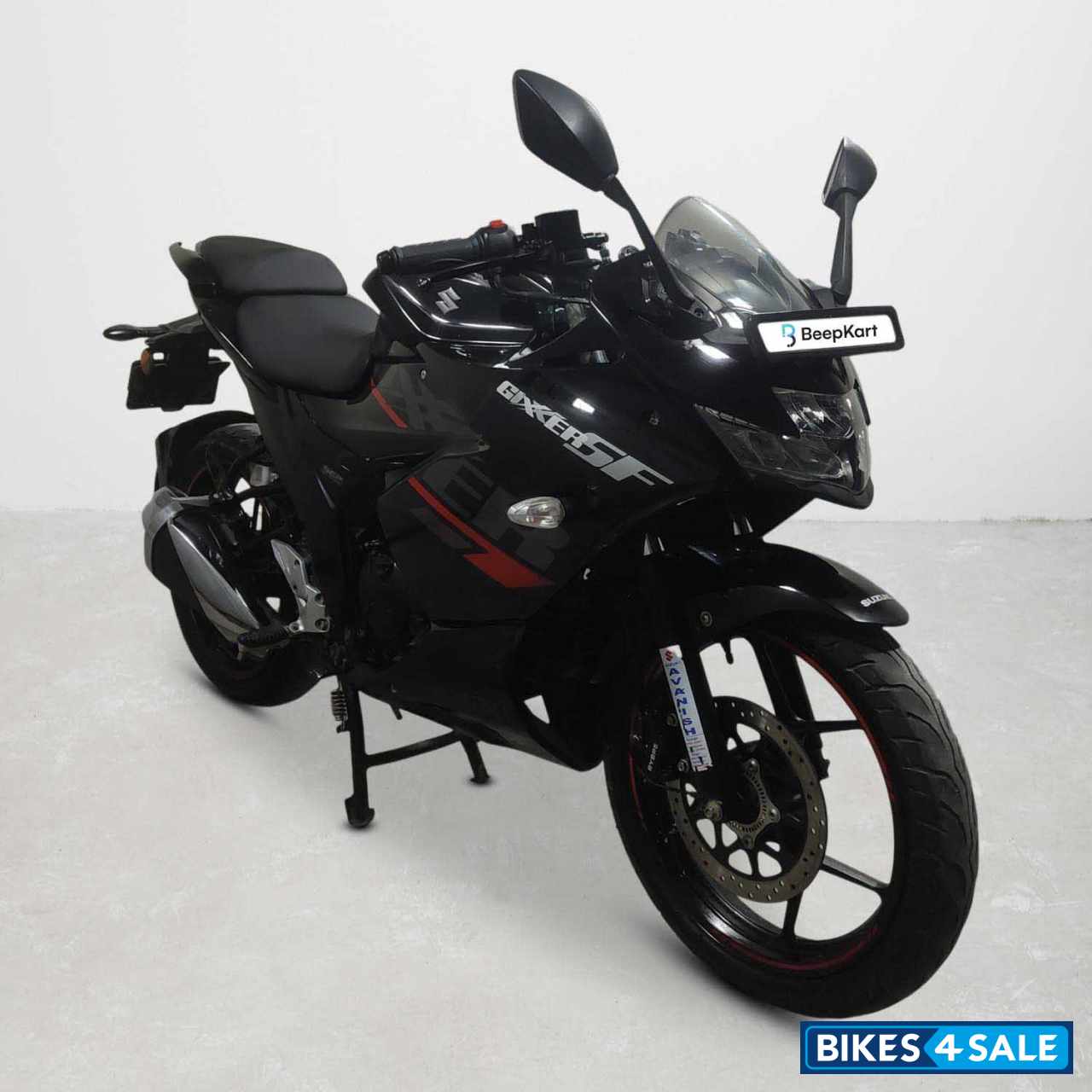 Suzuki Gixxer SF
