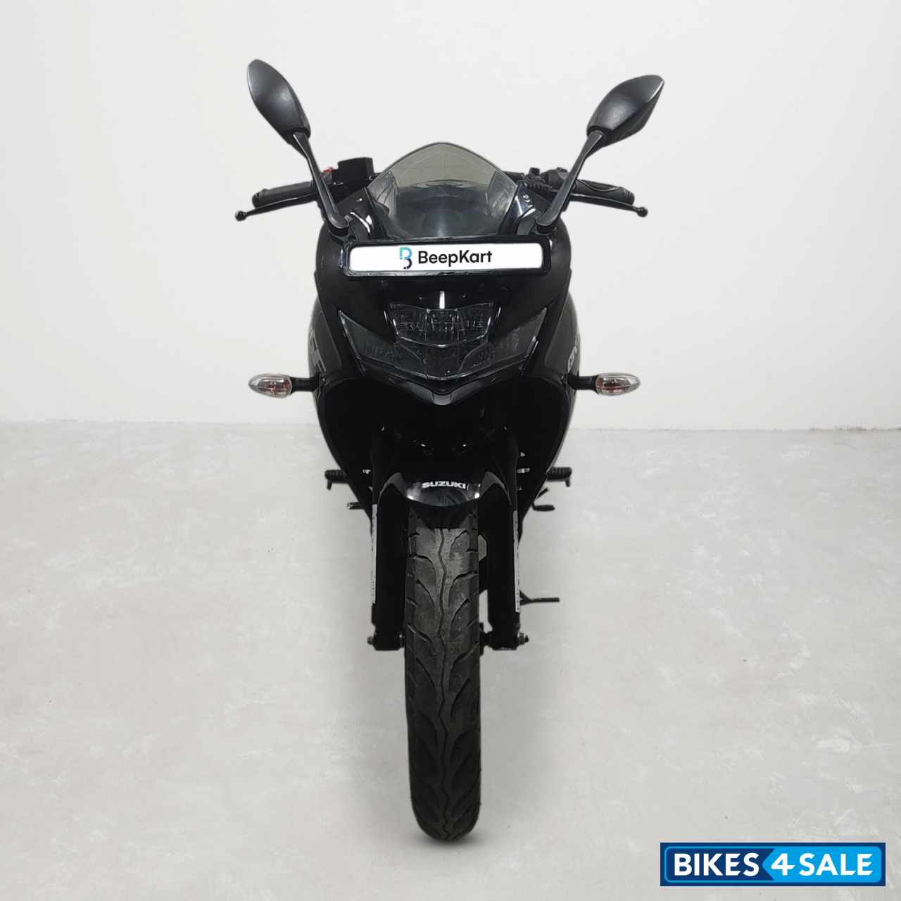 Suzuki Gixxer SF