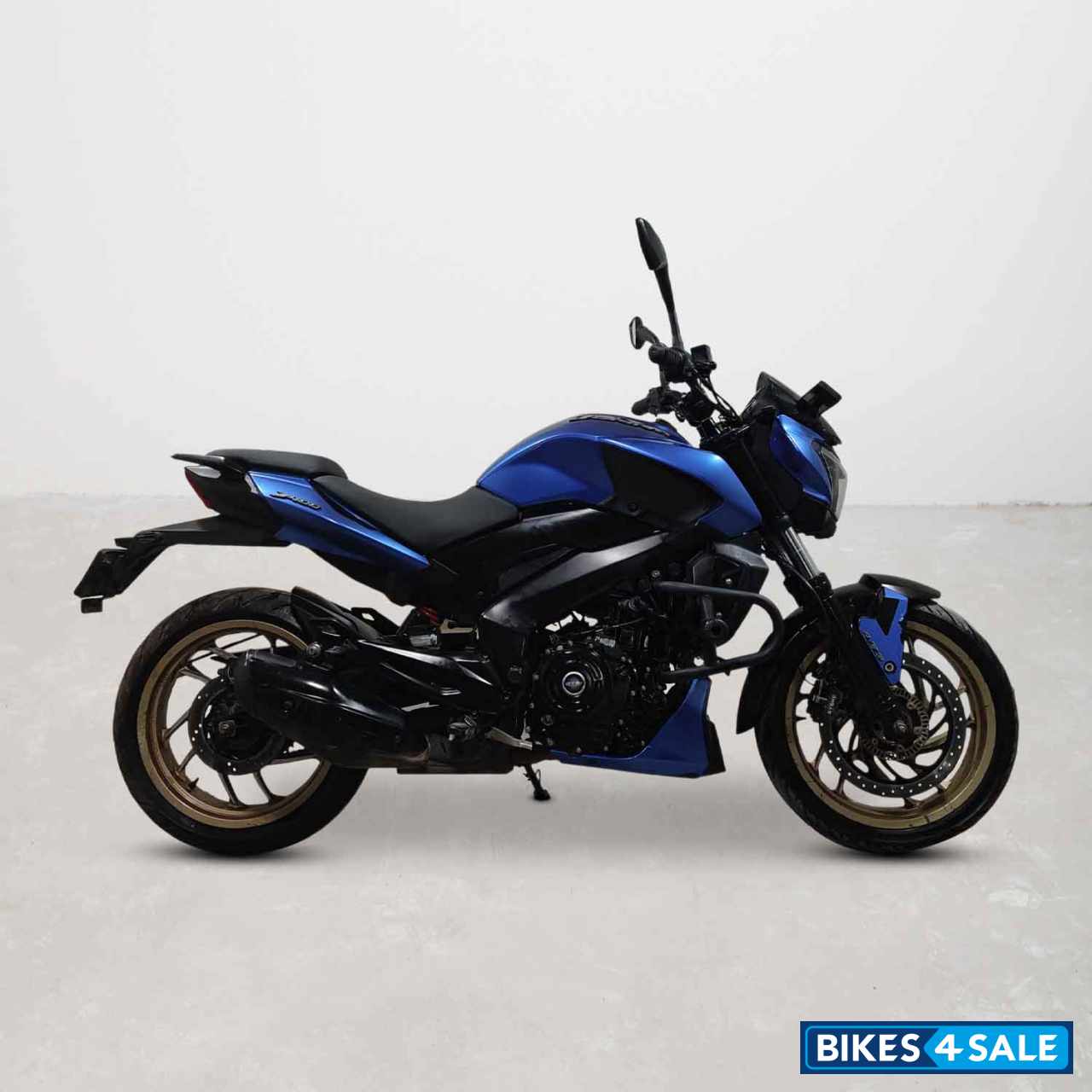 Bajaj Dominar 400