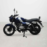 Bajaj V15