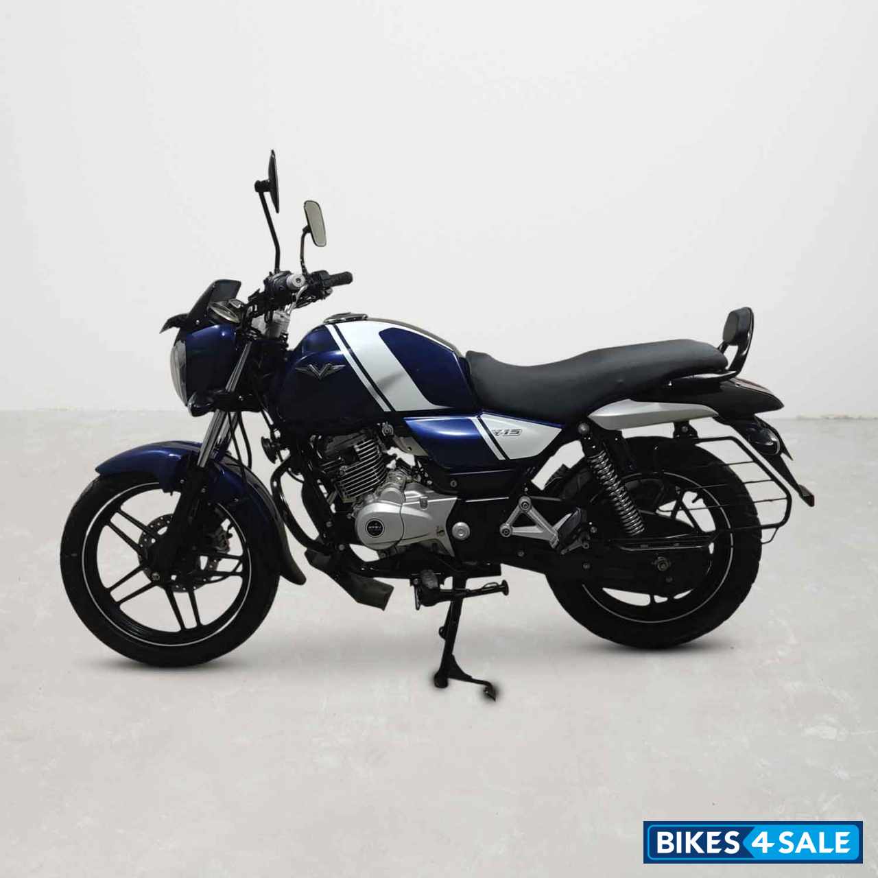 Bajaj V15 Bajaj V15