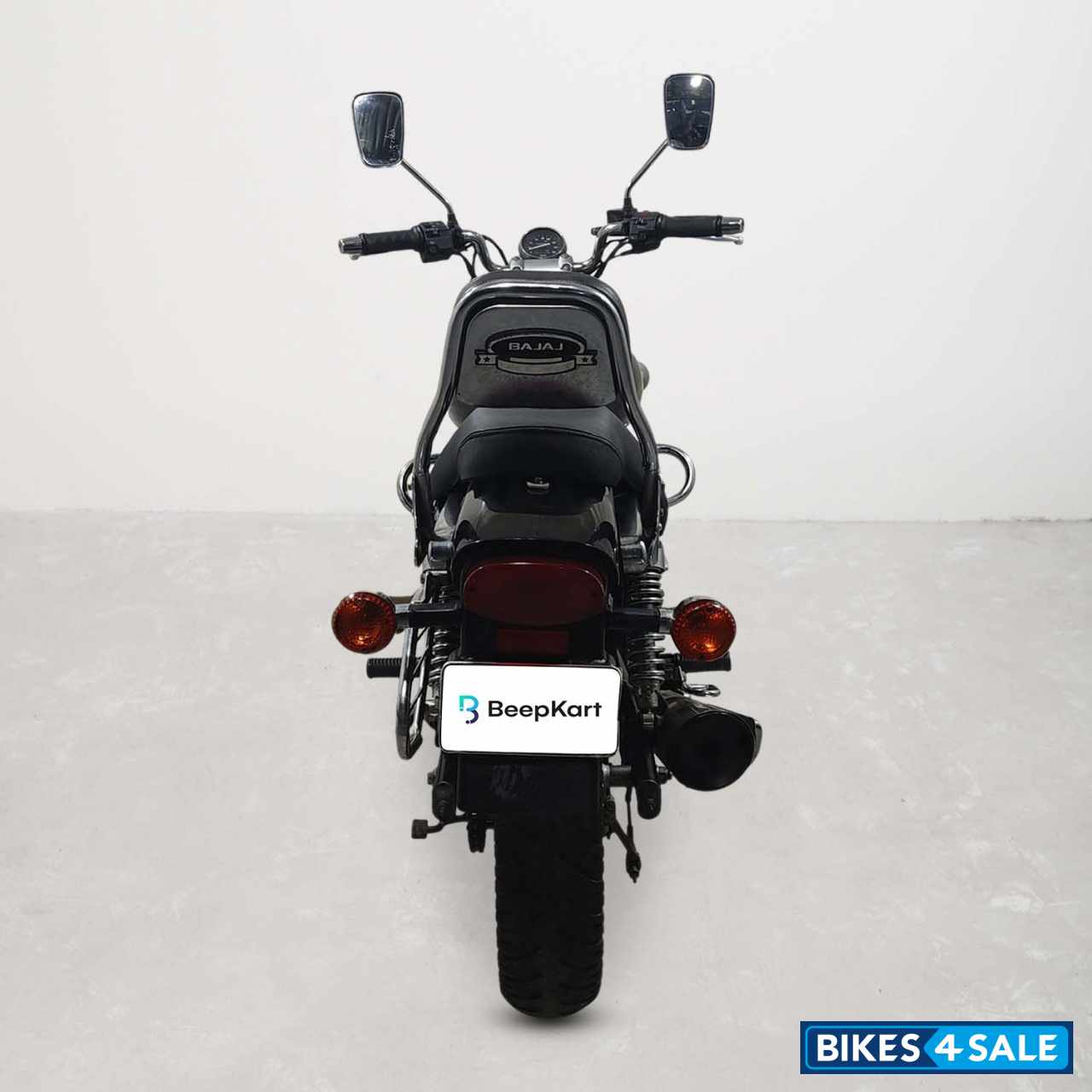 Bajaj Avenger 180 DTS-i