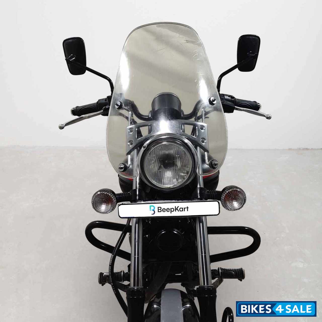Bajaj Avenger Street 220