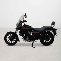 Bajaj Avenger Street 220