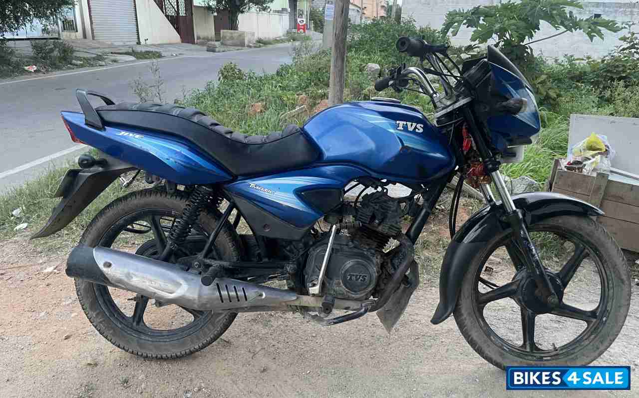 Blue TVS Jive