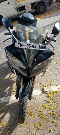 Black & Gold Yamaha YZF R15 V2