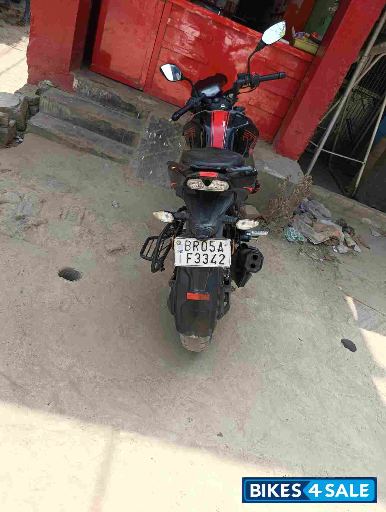 TVS Apache RTR 200 4V ABS