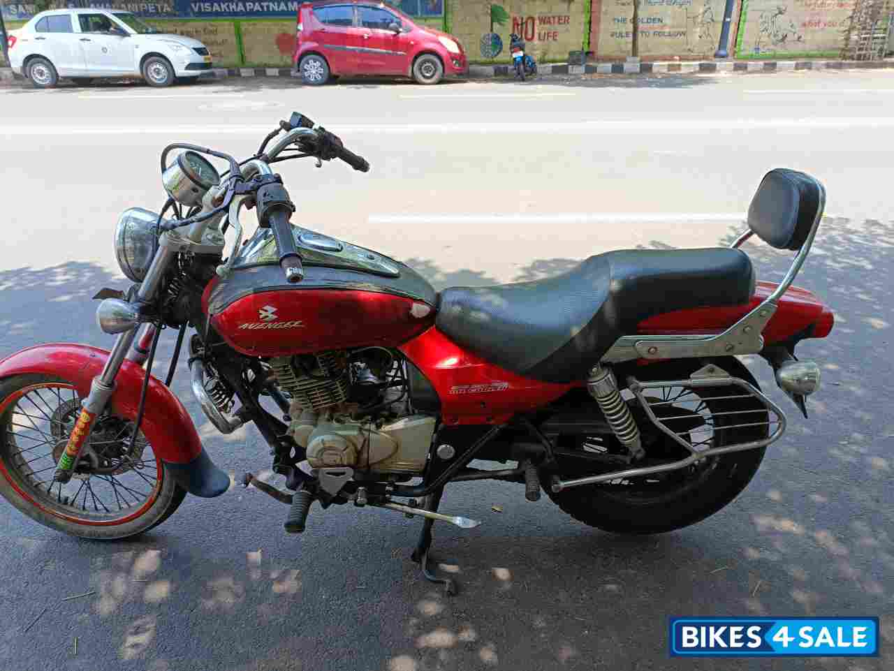 Bajaj Avenger Cruise 220
