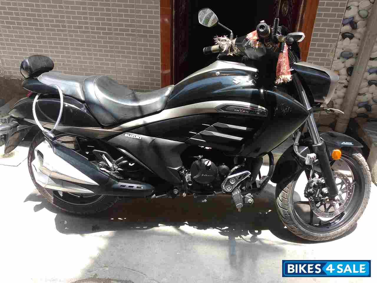 Suzuki Intruder 150 FI